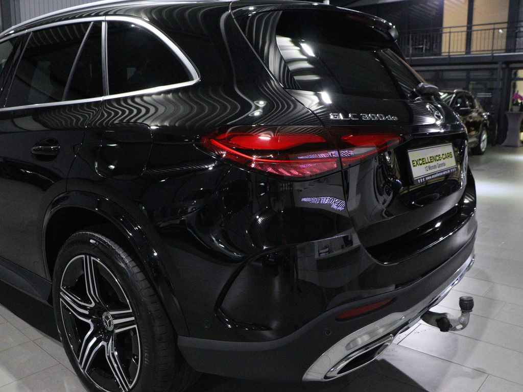 Mercedes-Benz GLC 300 2023