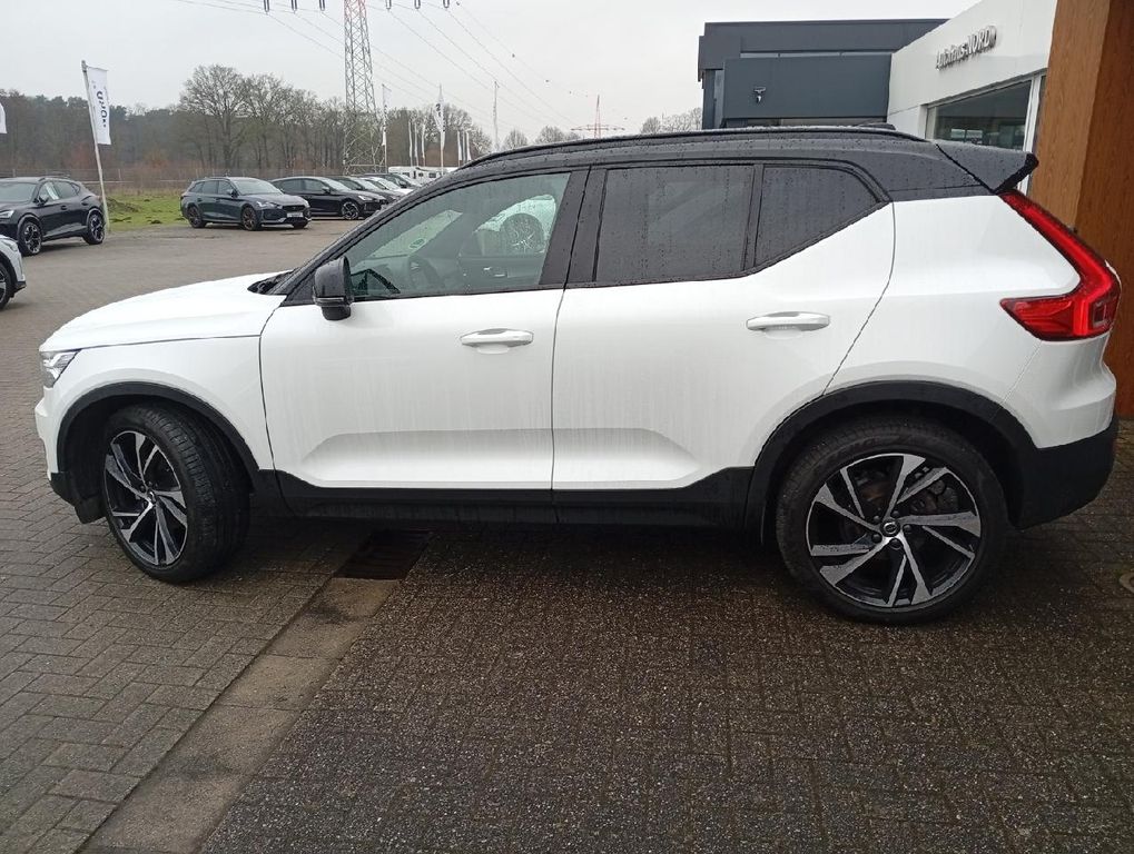 Volvo XC40 2021