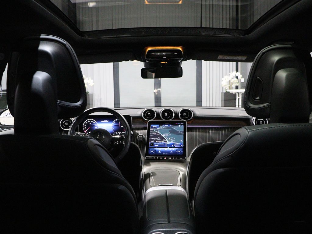 Mercedes-Benz GLC 300 2023