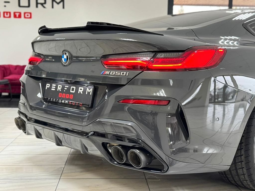 BMW M850 2020
