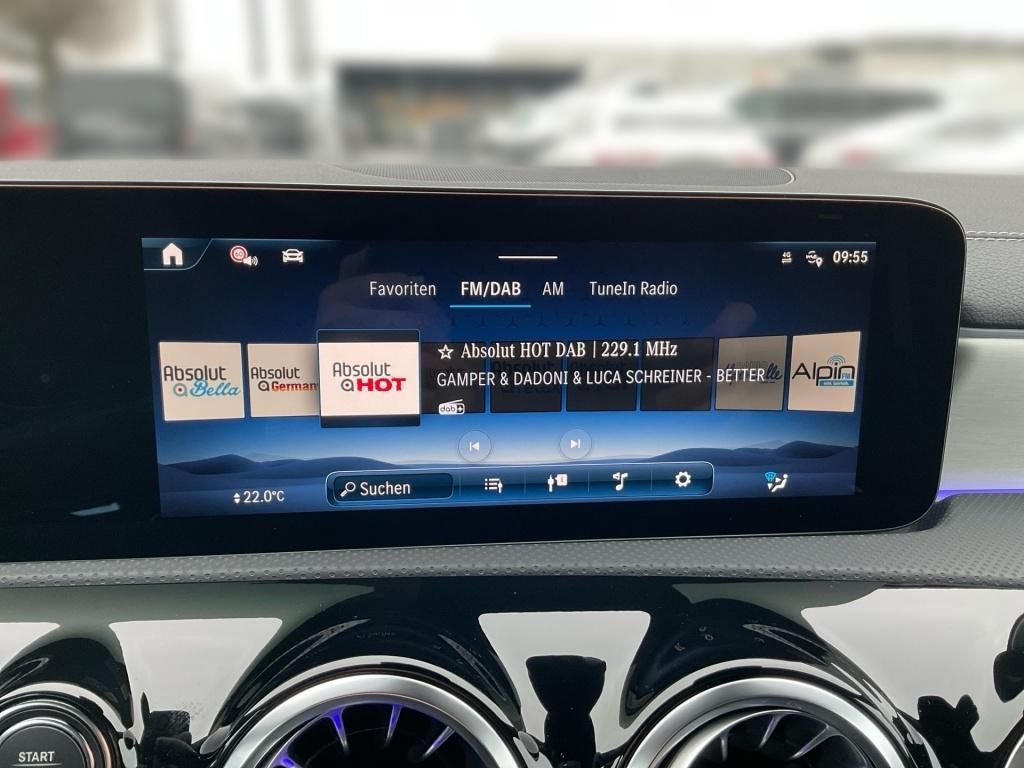 Mercedes-Benz CLA 200 2026