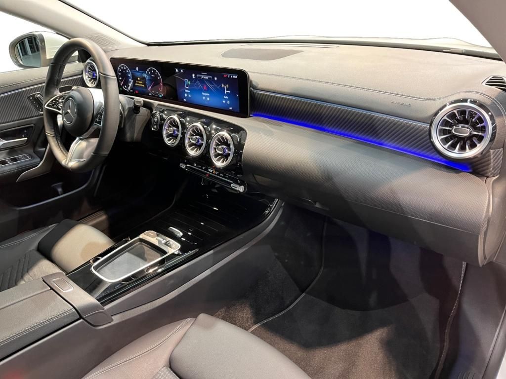 Mercedes-Benz CLA 250 2025