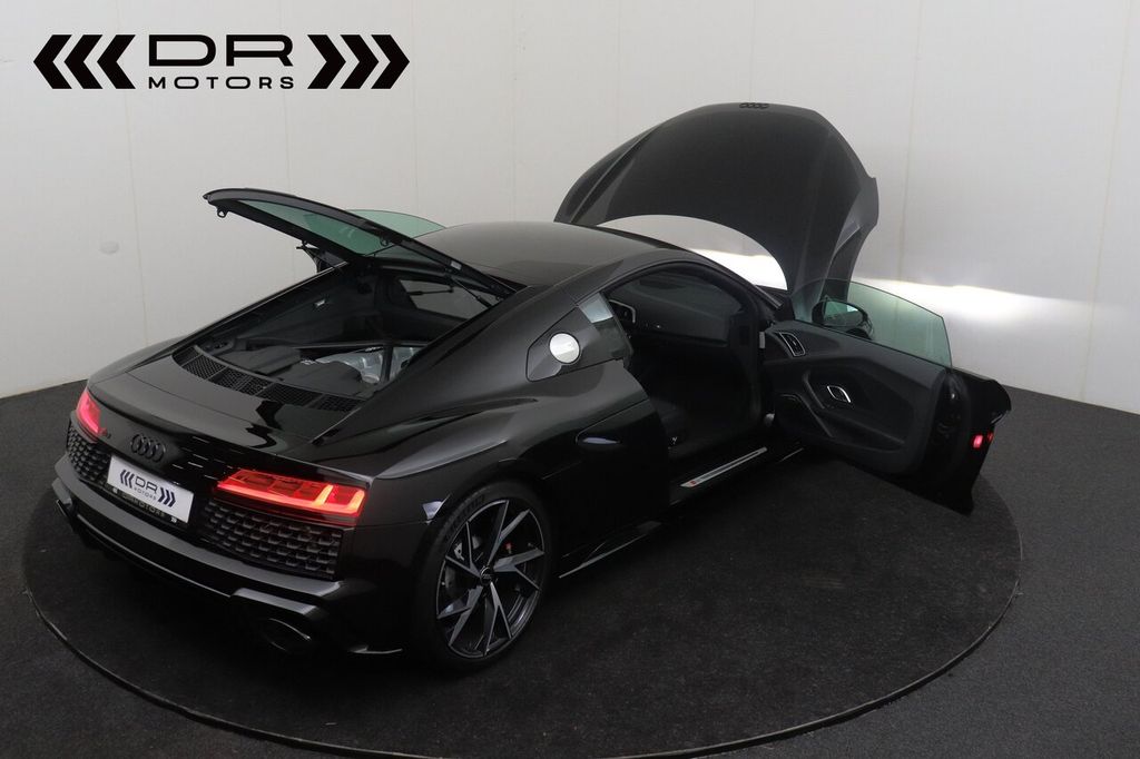 Audi R8 2024