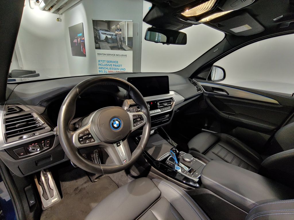 BMW iX3 2022