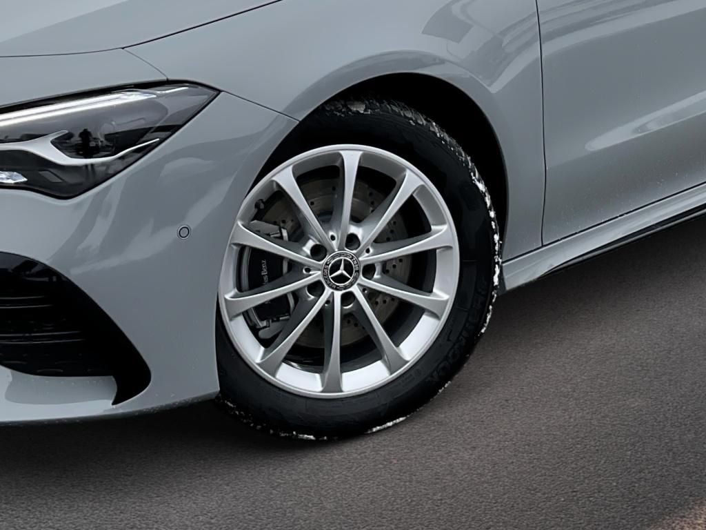 Mercedes-Benz CLA 200 2026