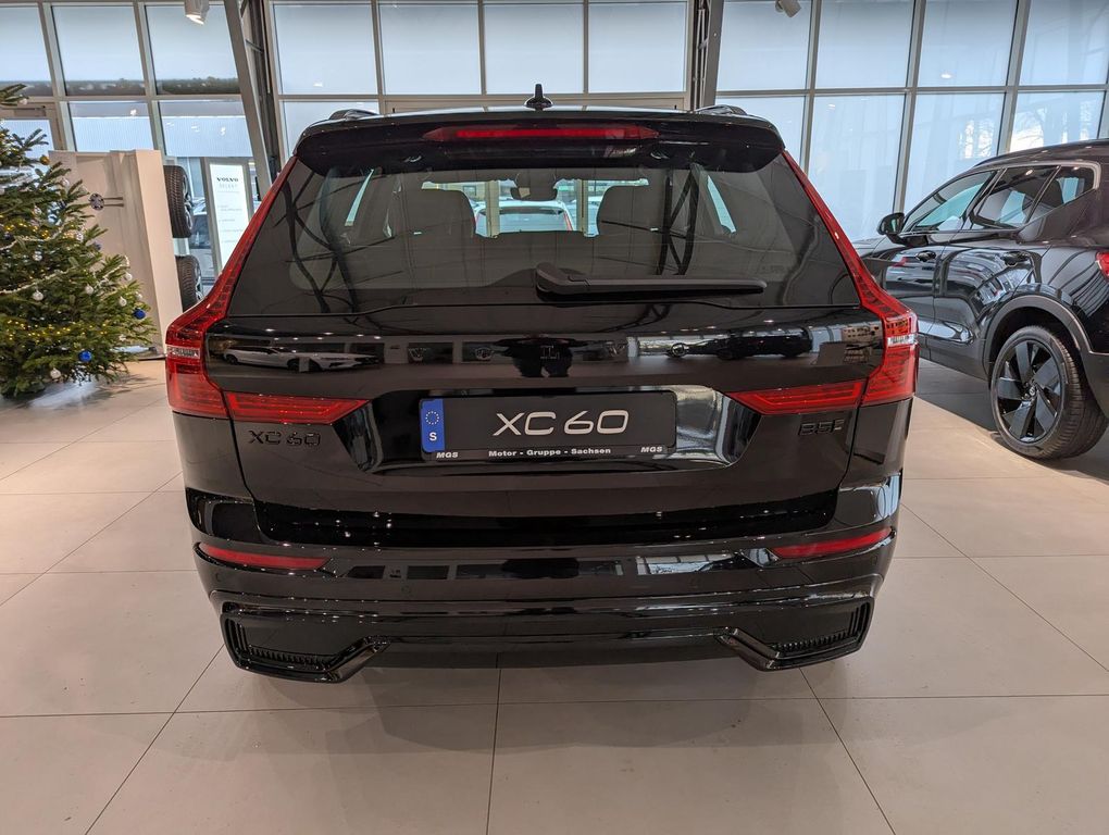 Volvo XC60 2025