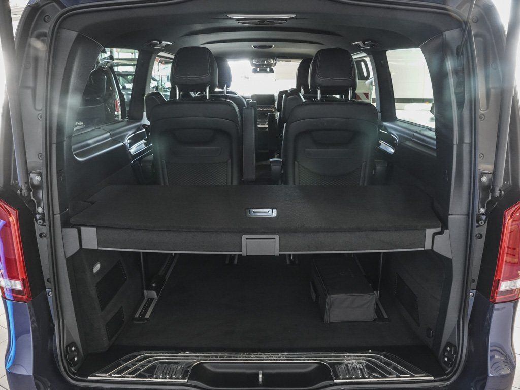 Mercedes-Benz EQV 2024