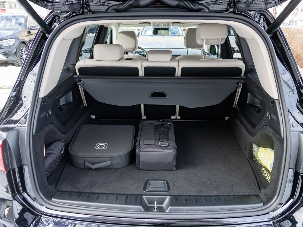 Mercedes-Benz EQB 2024