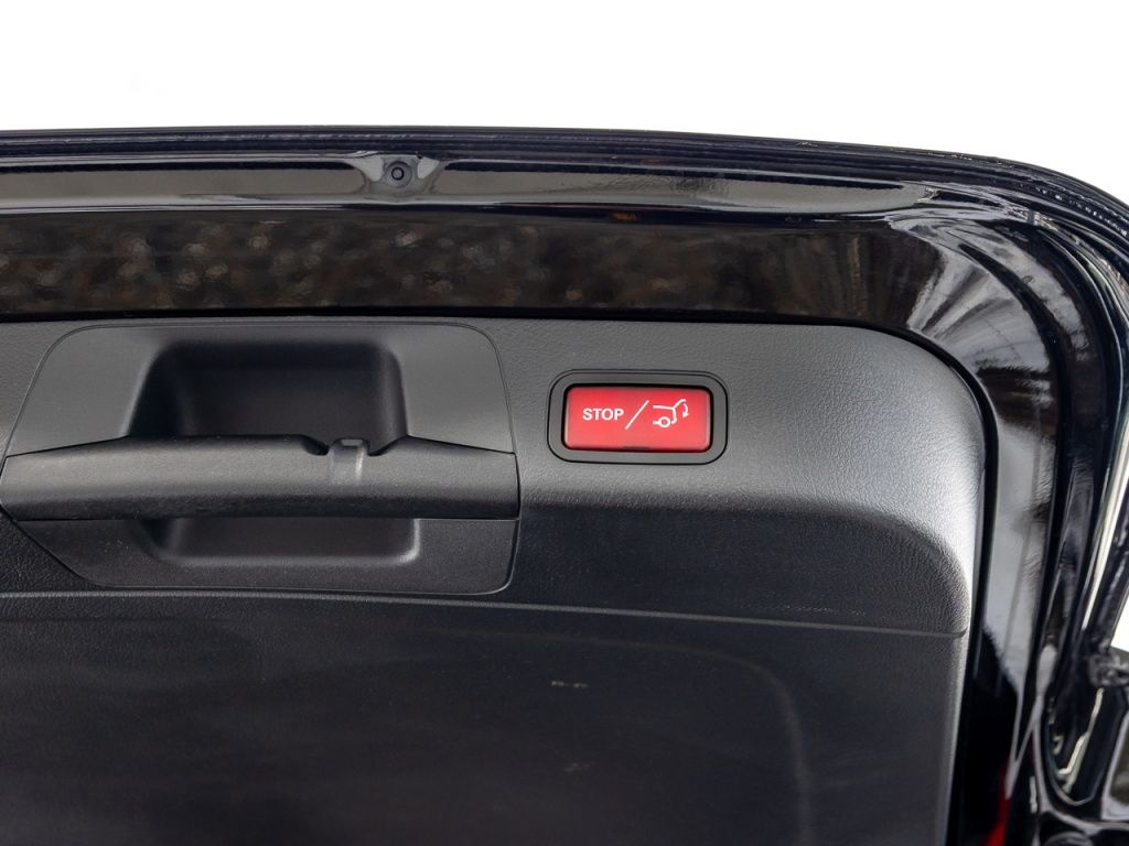 Mercedes-Benz EQB 2024