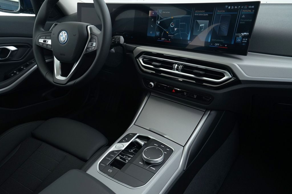 BMW 320 2024