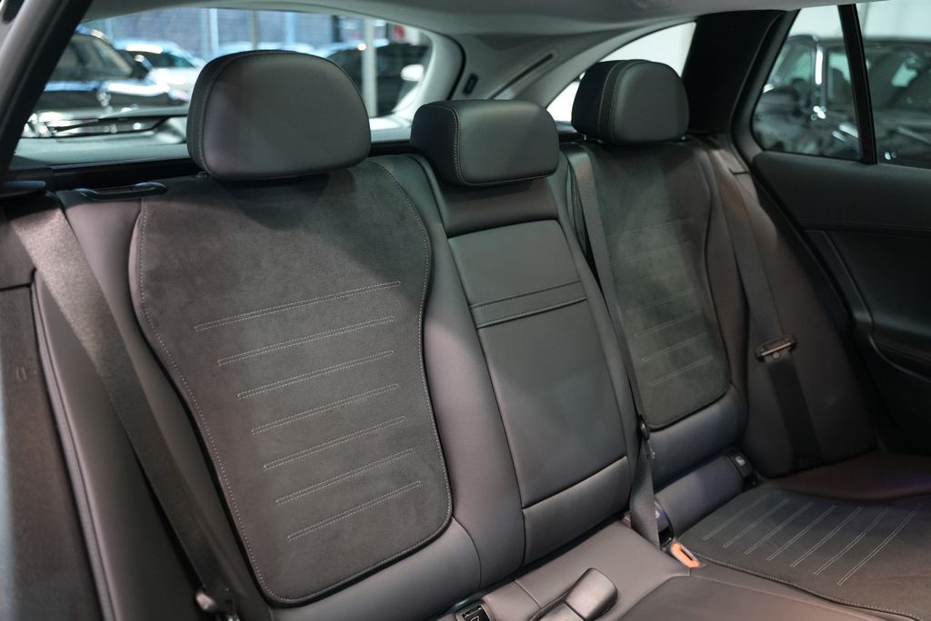 Mercedes-Benz C 220 2024