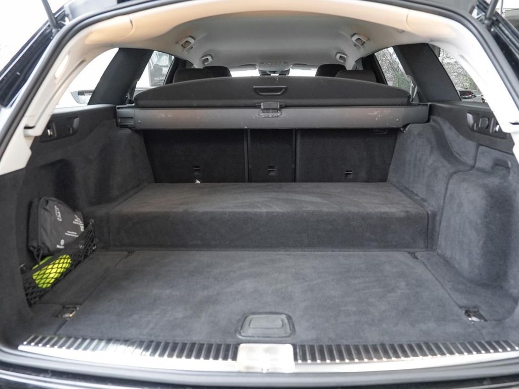 Mercedes-Benz E 300 2022