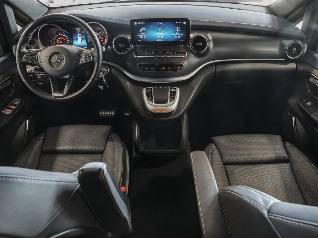 Mercedes-Benz EQV 2024