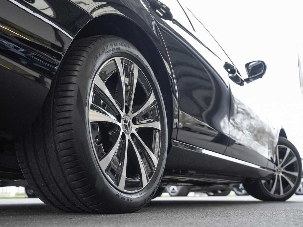 Mercedes-Benz E 300 2022