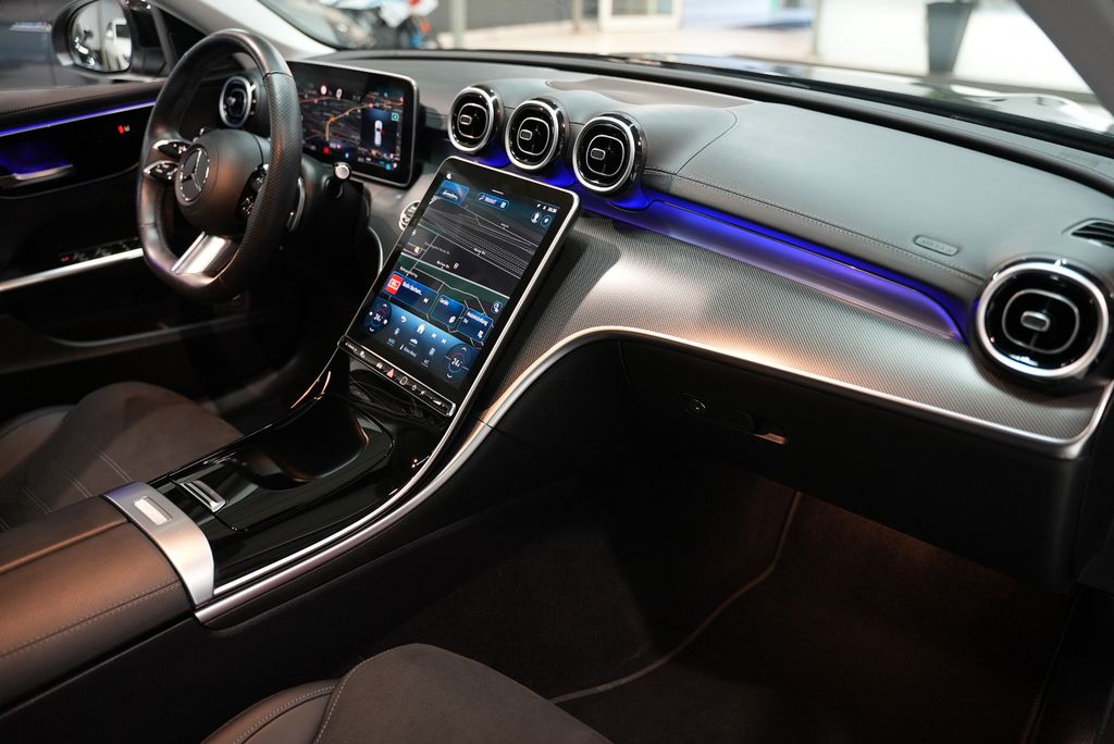 Mercedes-Benz C 220 2024