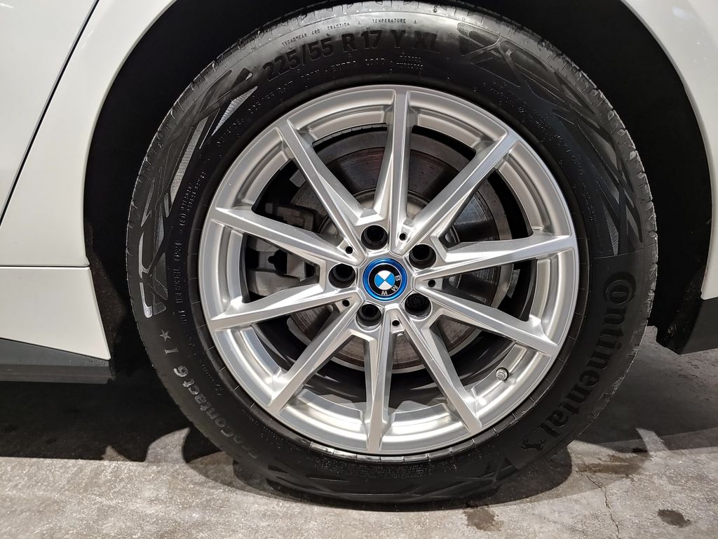 BMW i4 2024