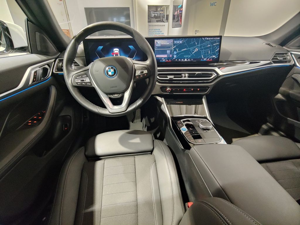 BMW i4 2024