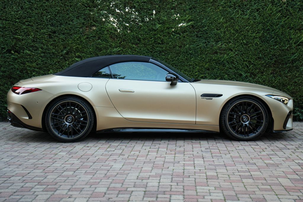 Mercedes-Benz SL 63 AMG 2025