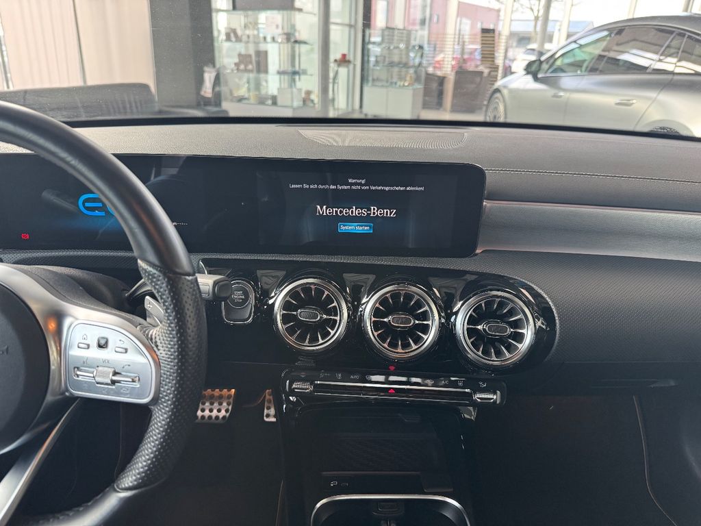 Mercedes-Benz A 250 2021
