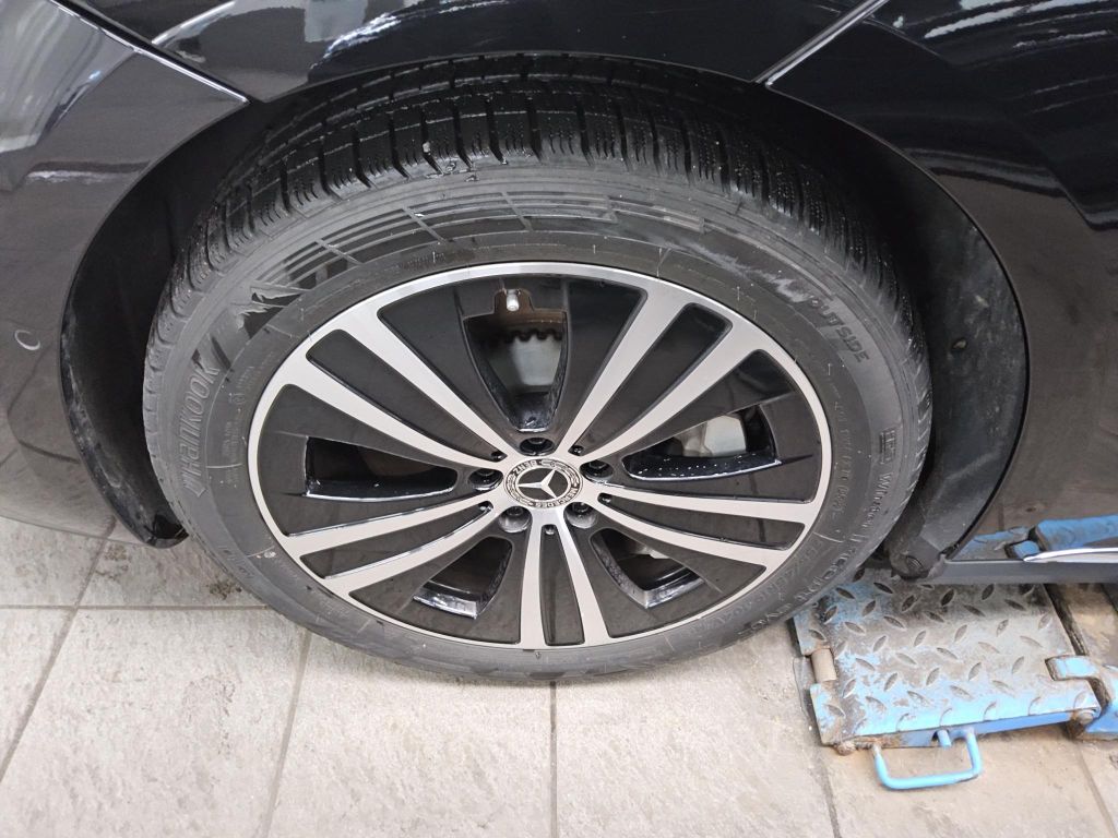 Mercedes-Benz EQE 2022