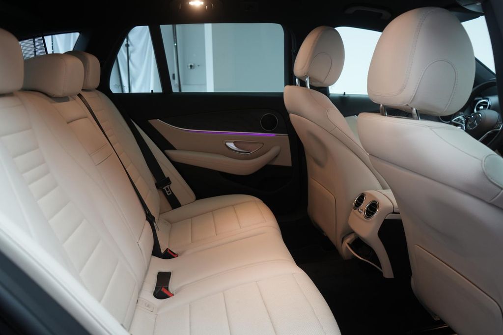 Mercedes-Benz E 200 2021