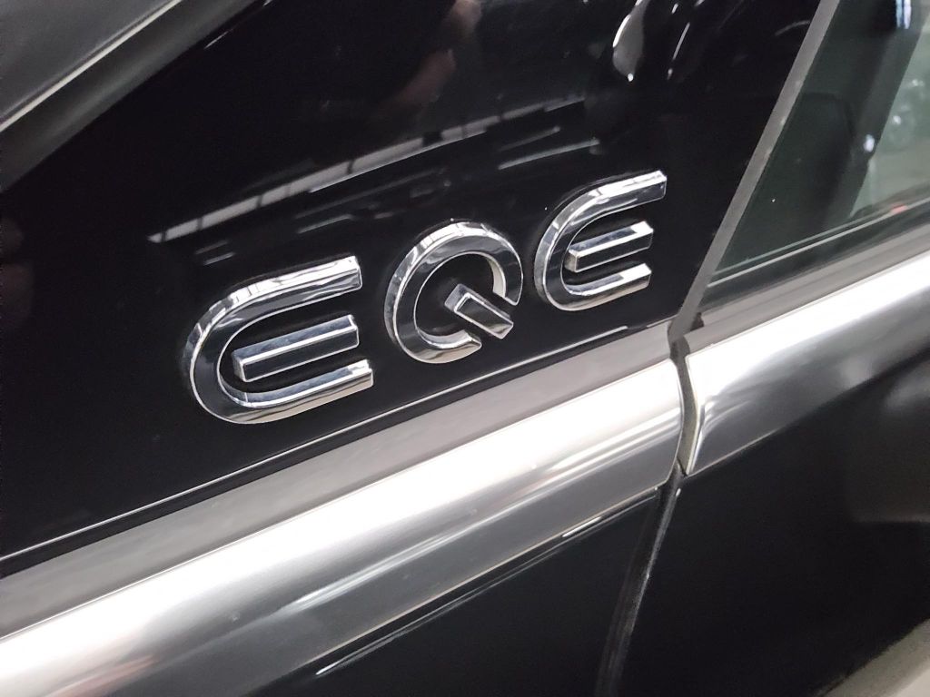 Mercedes-Benz EQE 2022