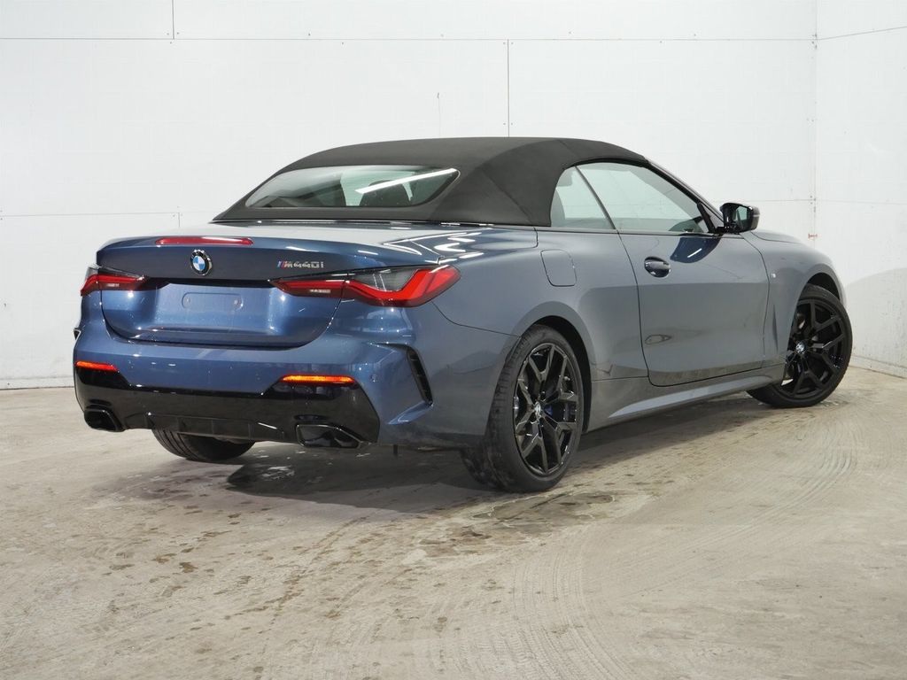 BMW M440 2025