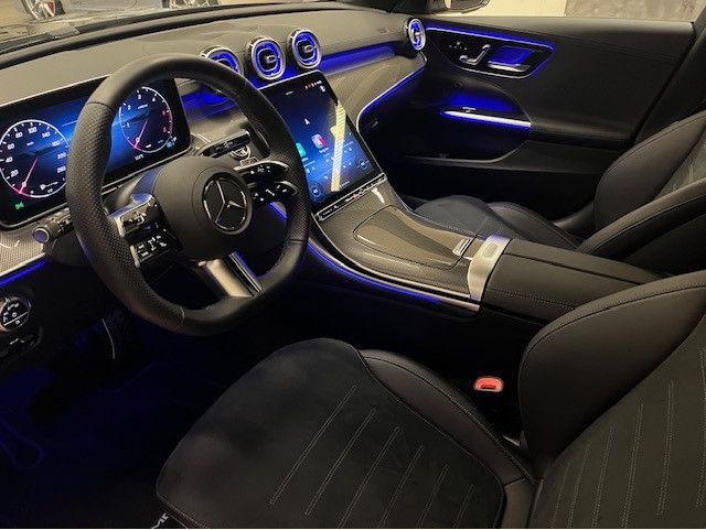 Mercedes-Benz C 300 2025