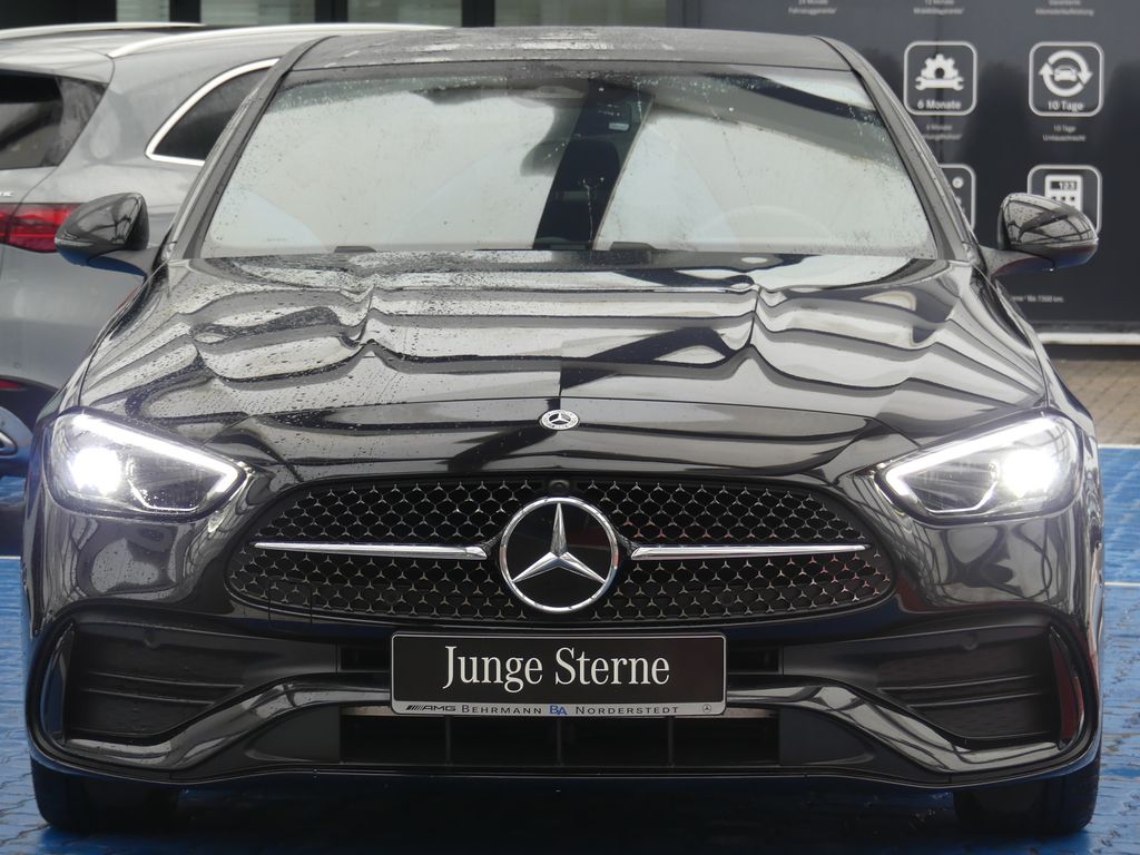 Mercedes-Benz C 300 2025