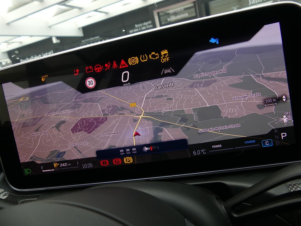 Mercedes-Benz C 300 2025