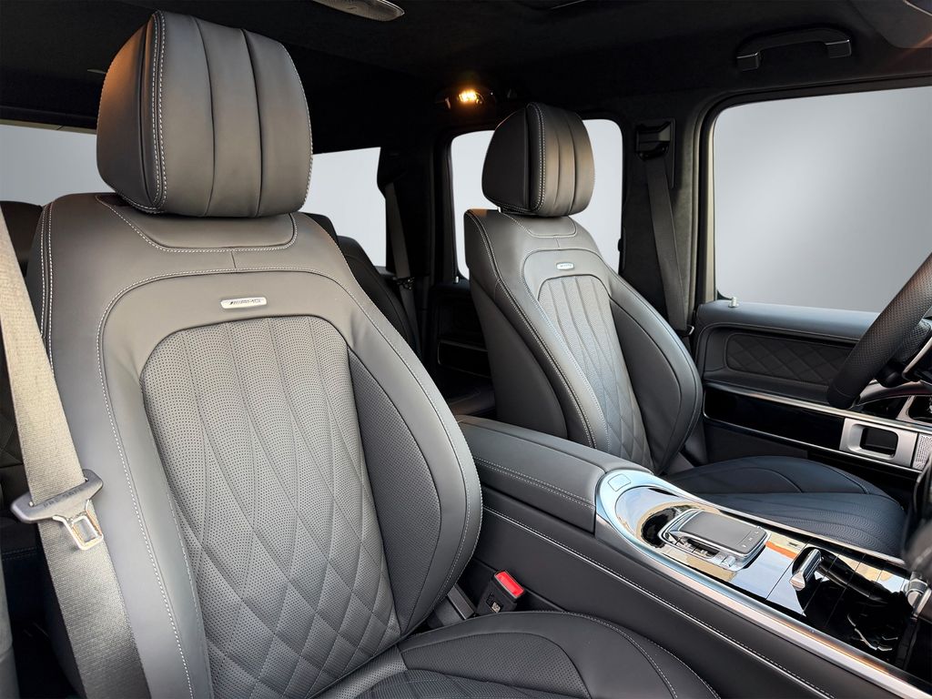 Mercedes-Benz G 63 AMG 2025