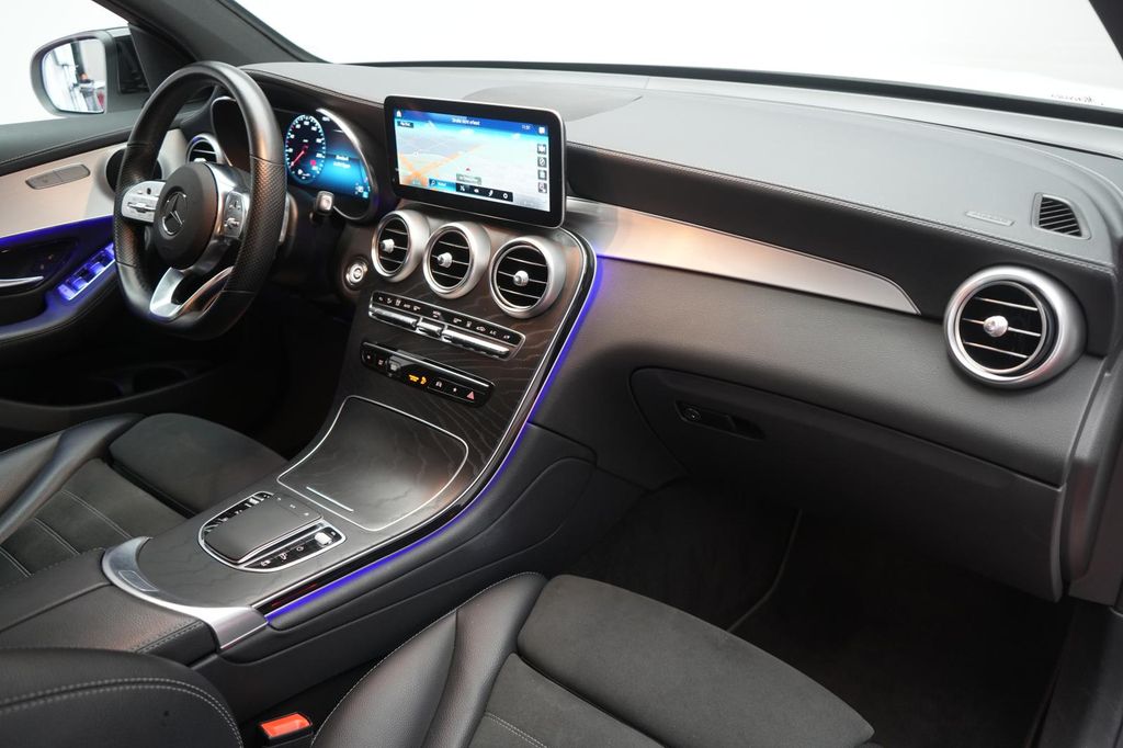 Mercedes-Benz GLC 300 2022