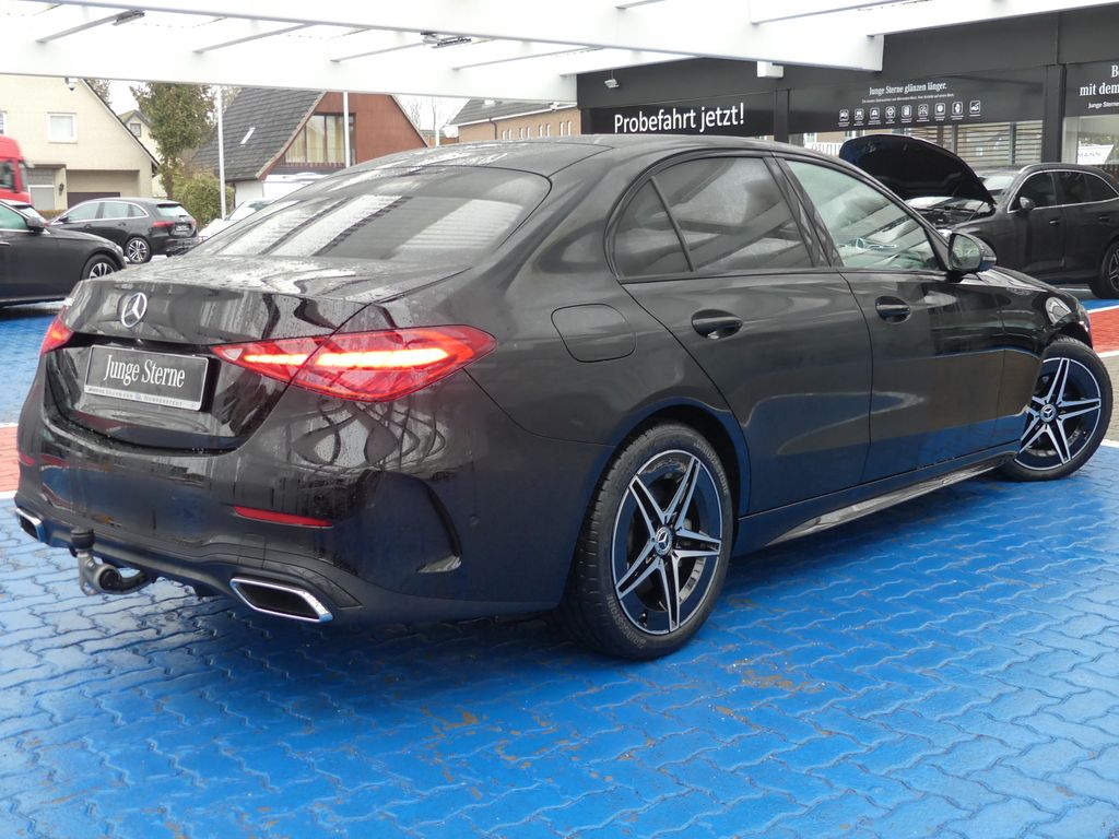 Mercedes-Benz C 300 2025