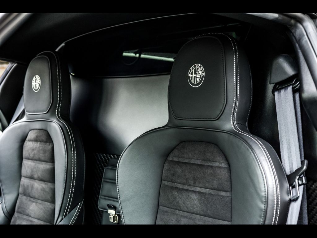 Alfa Romeo 4C 2014