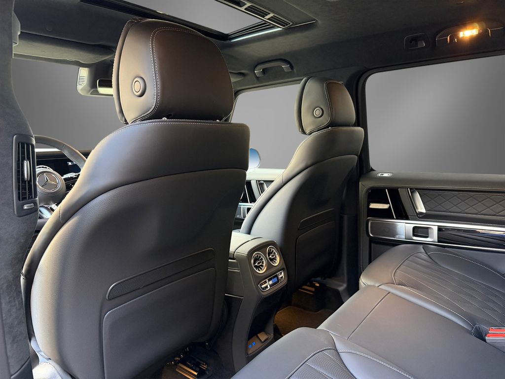 Mercedes-Benz G 63 AMG 2025