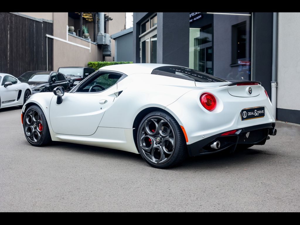 Alfa Romeo 4C 2014