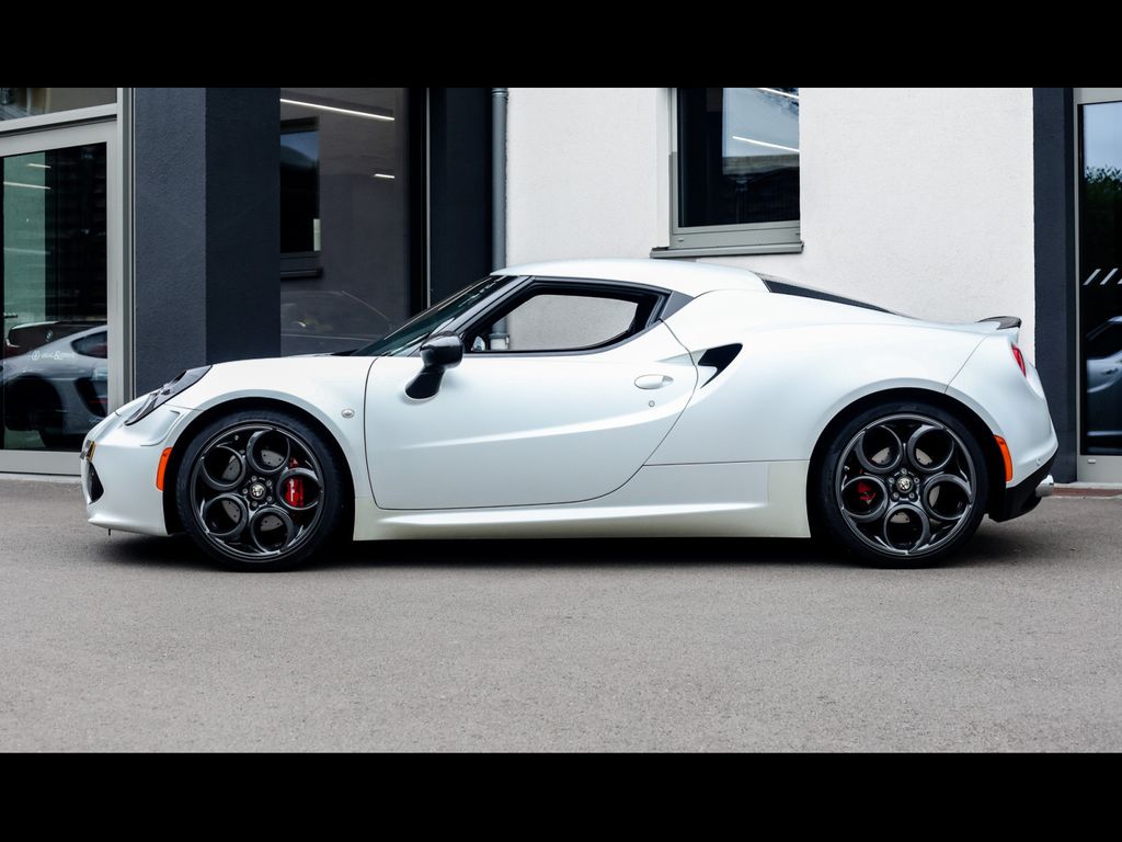 Alfa Romeo 4C 2014