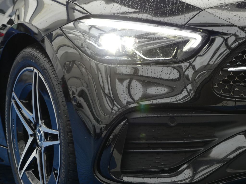 Mercedes-Benz C 300 2025