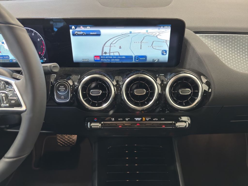 Mercedes-Benz GLA 250 2025