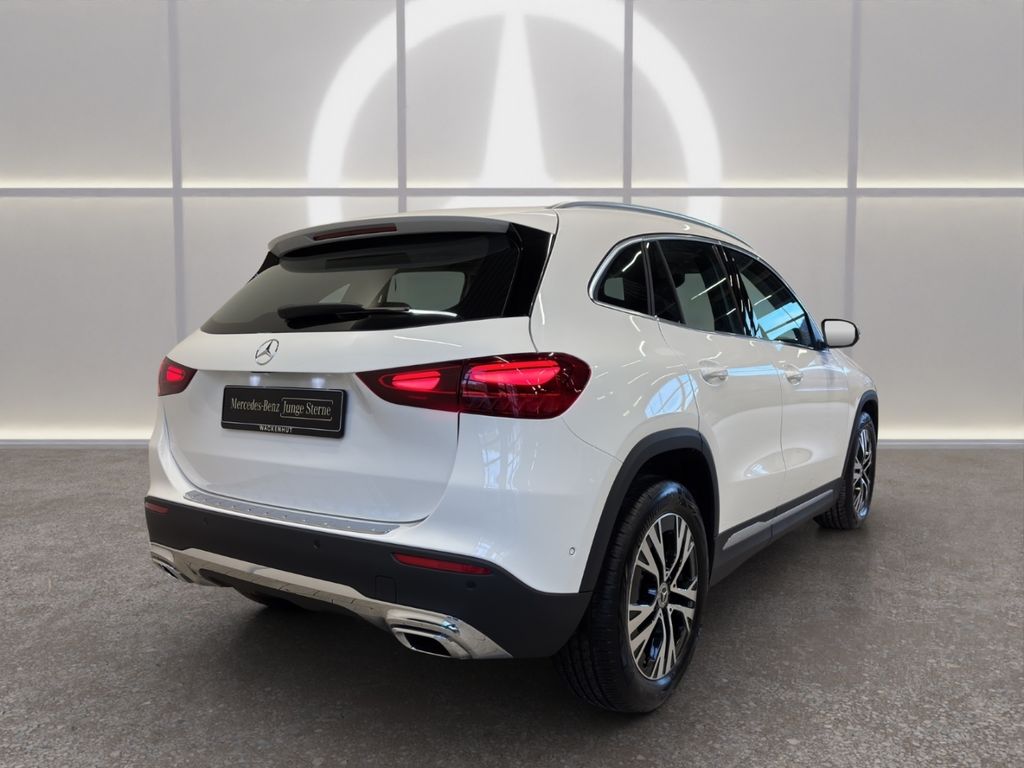 Mercedes-Benz GLA 250 2025