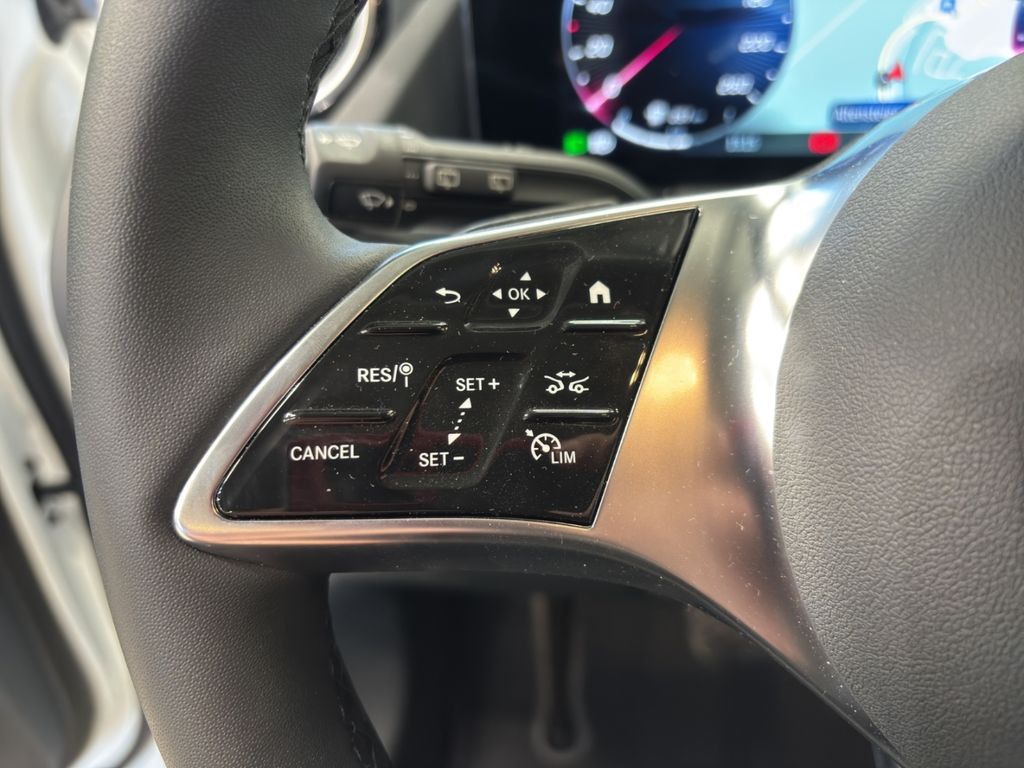 Mercedes-Benz GLA 250 2025