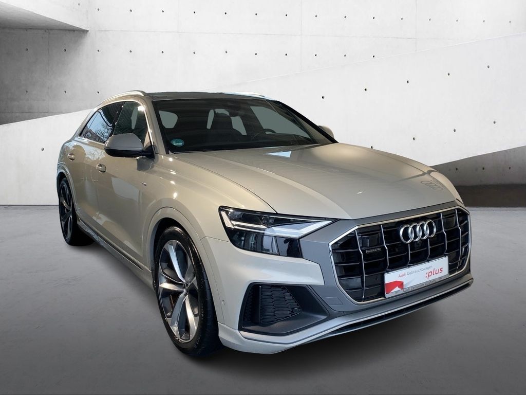 Audi Q8 2022