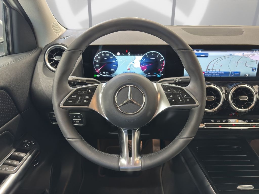 Mercedes-Benz GLA 250 2025