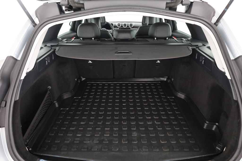 Mercedes-Benz C 200 2022