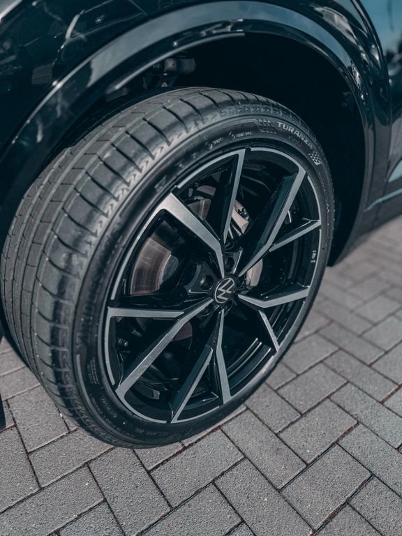 Volkswagen Touareg 2025