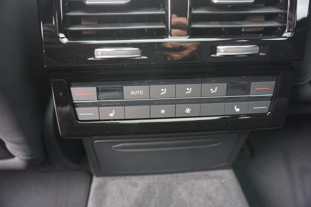 Volkswagen Touareg 2025