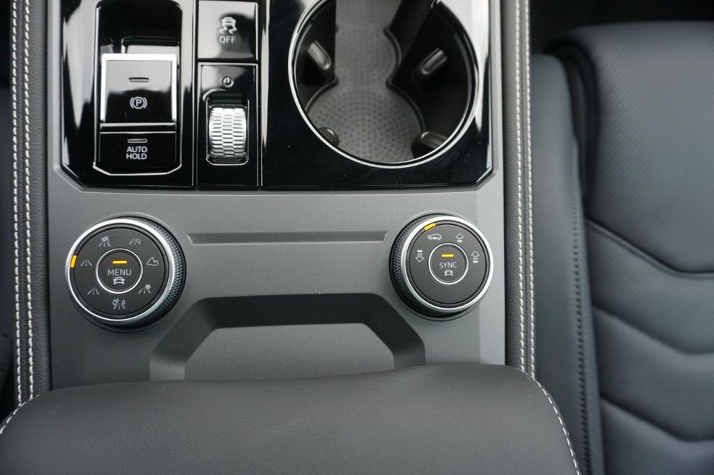 Volkswagen Touareg 2025