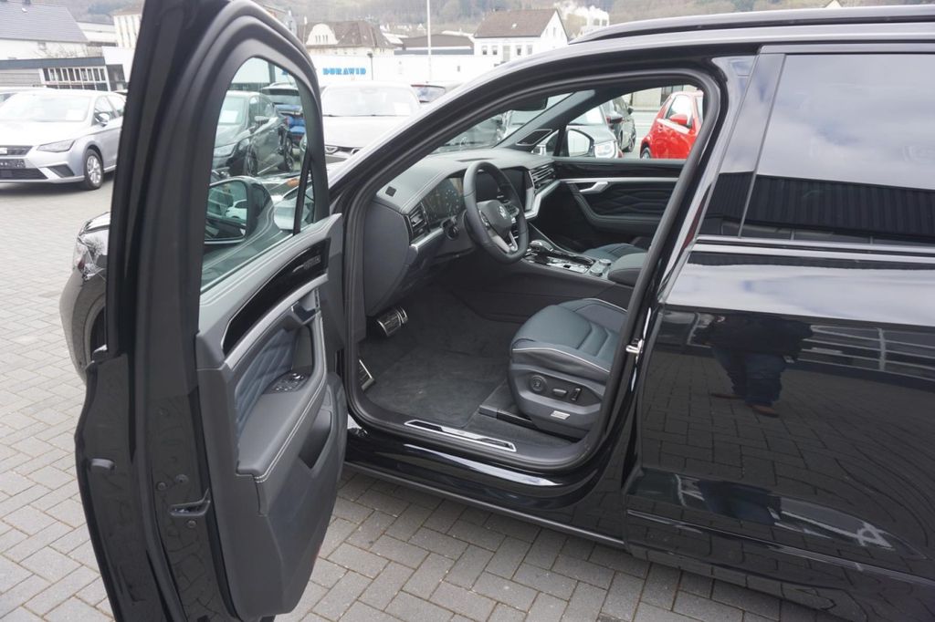 Volkswagen Touareg 2025