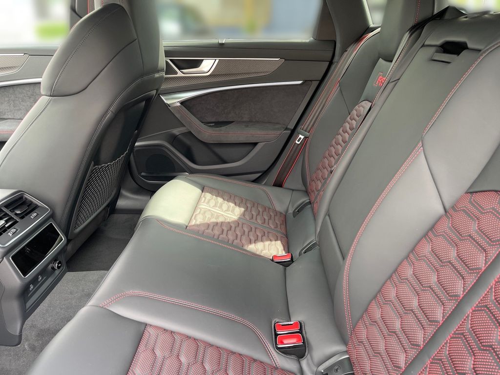 Audi RS6 2025