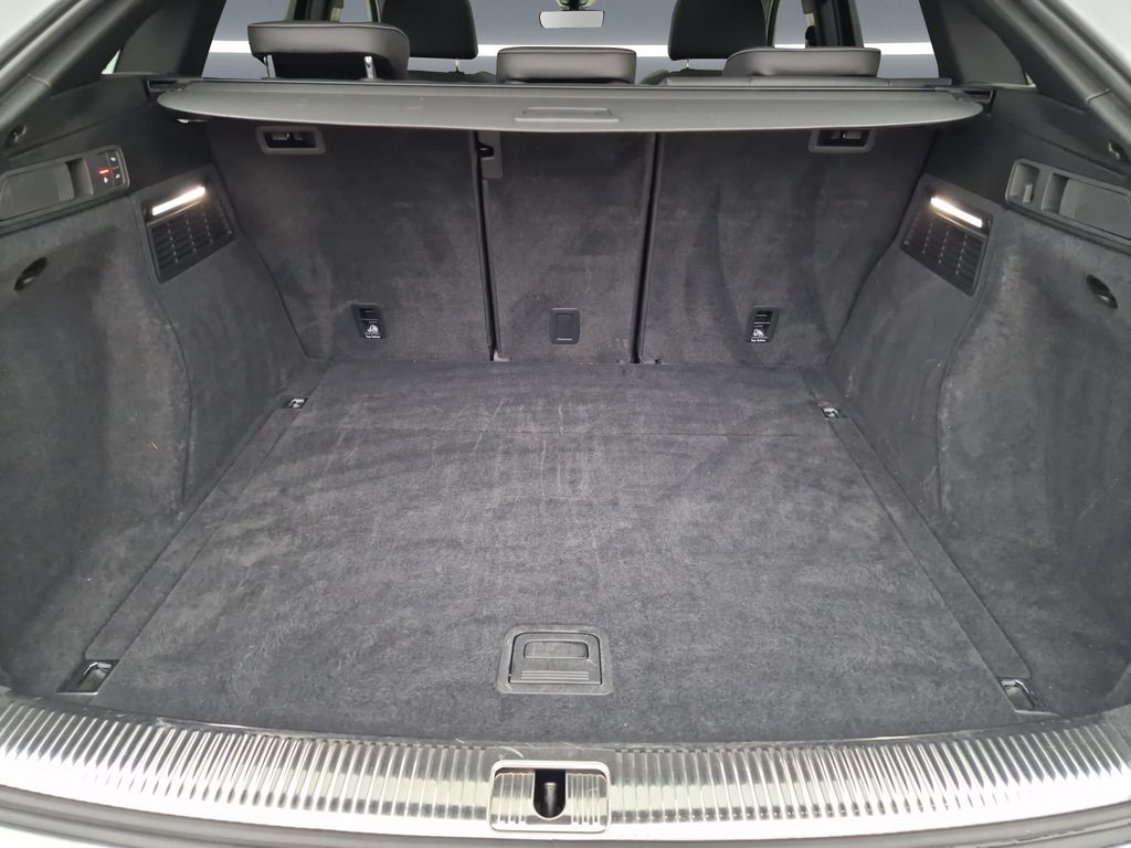 Audi SQ5 2023
